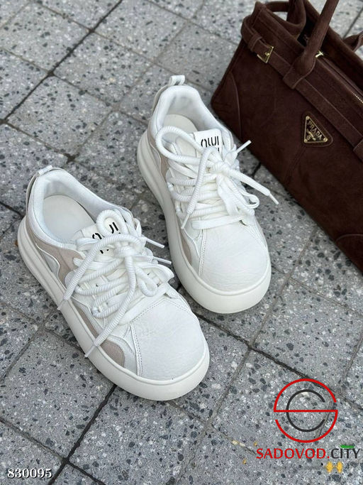 Кроссовки женские весенние