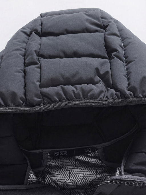 Куртка мужская стёганая с капюшоном с графеновой подкладкой темно-серого цвета 9623_1TC