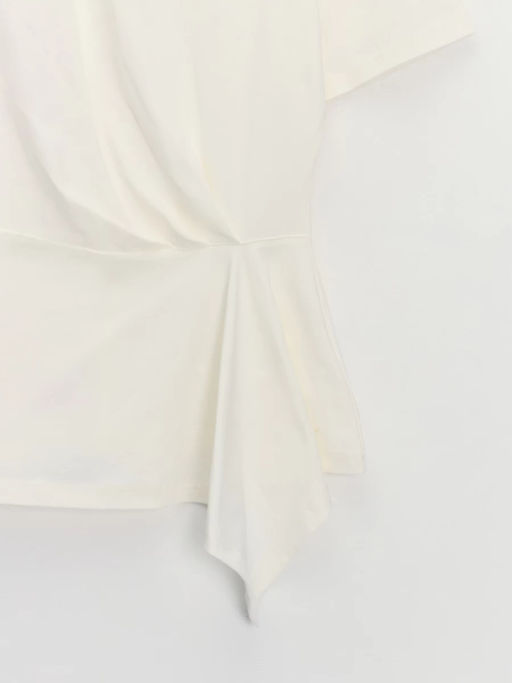 Приталенная футболка с ассиметричным низом ZR2605023405-2 / Zarina