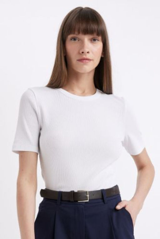 Beyaz Slim Fit Dar Kesim Bisiklet Yaka Fitilli Kaskorse Basic Duz K?sa Kollu Tisort