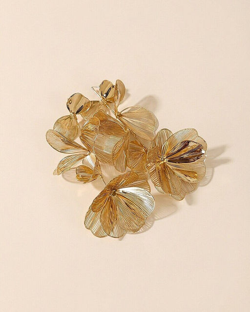 Стильные серьги