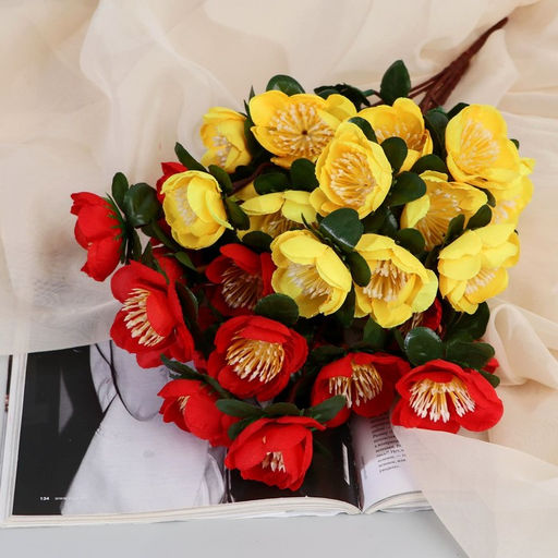 Цена за 2 шт. Букет искусственный «Морозник Тереза», 5×34 см, МИКС