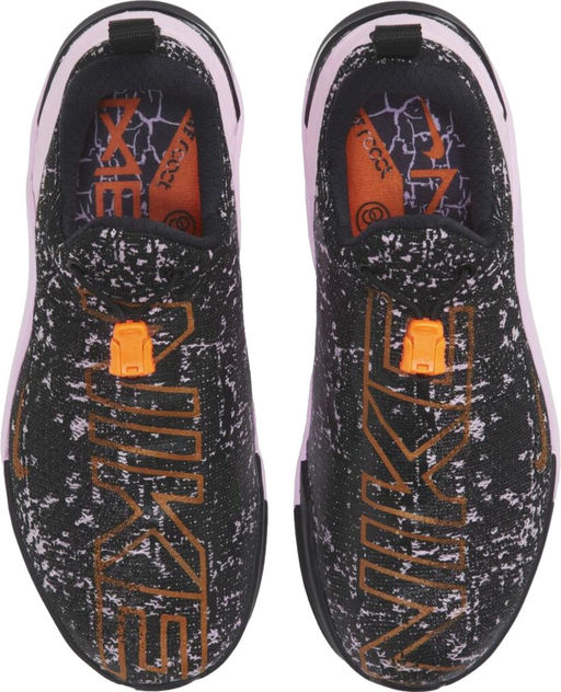 Кроссовки взрослые