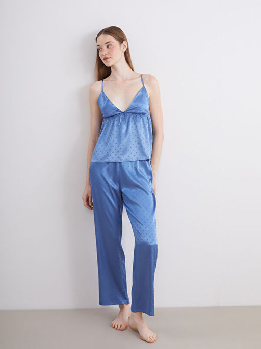 V Yaka Puantiyeli Kad?n Saten Pijama Tak?m?