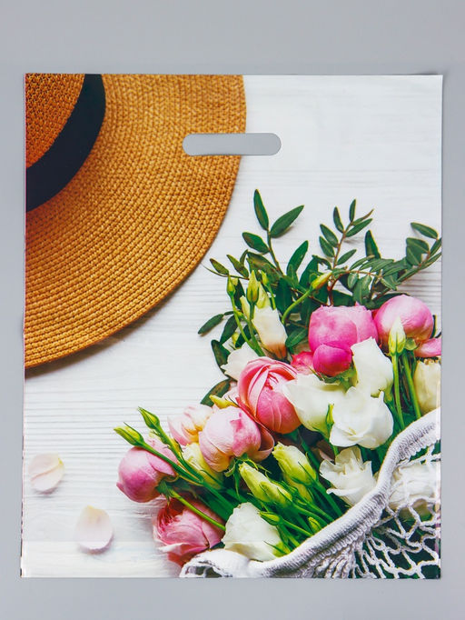 Цена за 25 шт. Пакет Шарм, полиэтиленовый с вырубной ручкой, 38?45 + 3 см, 60 мкм