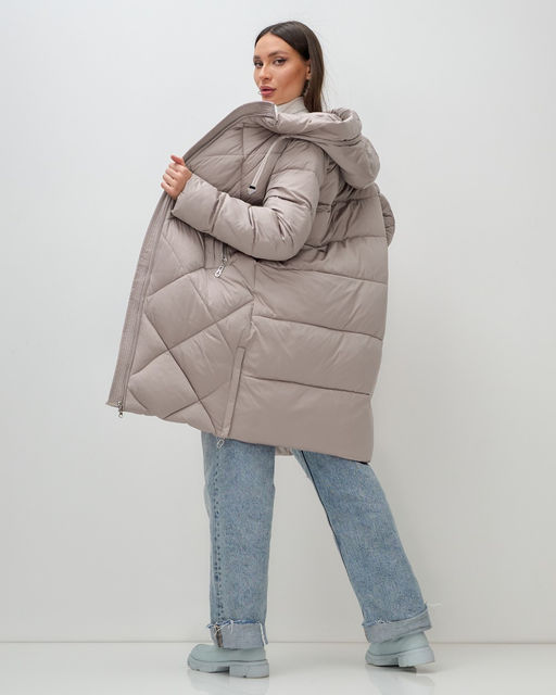 Пальто зимнее утепленное с капюшоном женское светло-коричневого цвета 7637SK - Visdeer фото 20