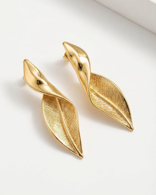 Стильные серьги