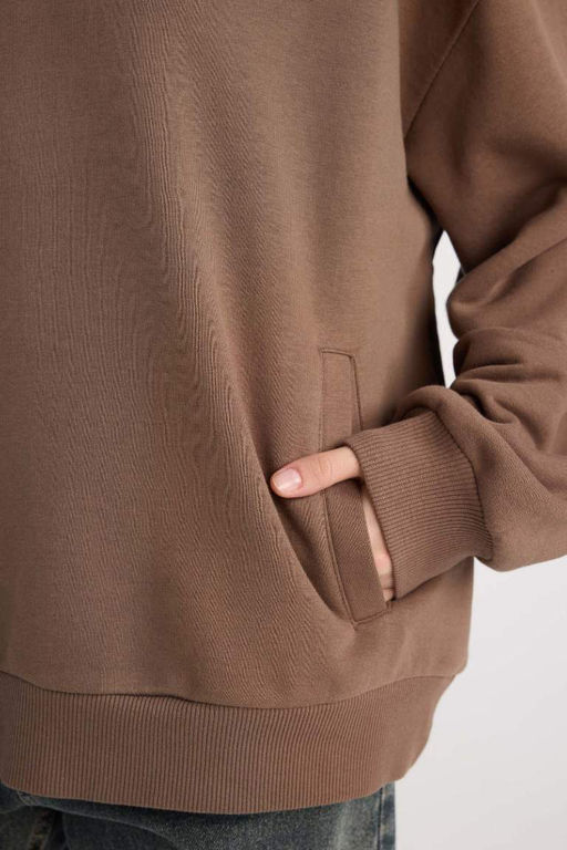 Женский черный простой толстый свитшот оверсайз с широкой посадкой на молнии с воротником-стойкой и карманами - Defacto фото 5