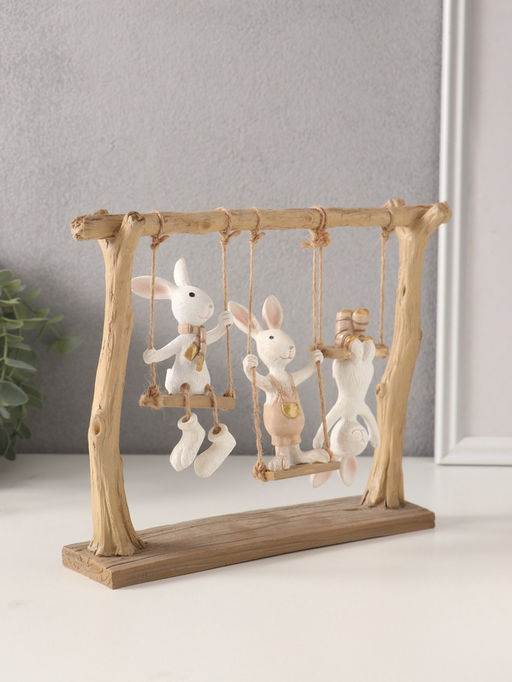 Фигурка полистоун Зайчата: три друга на качелях, белый с золотом, 26?5.5?20 см