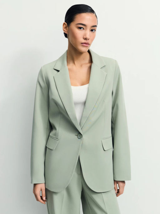 Однобортный жакет прямого кроя / Zarina