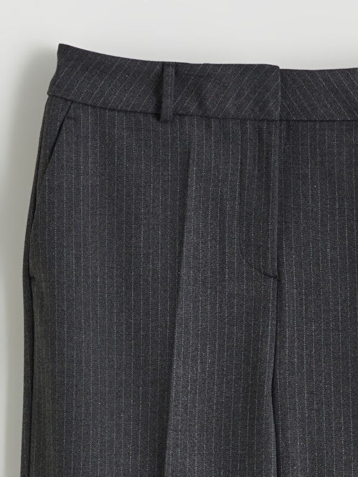 ?izgili Geni? Pa?a Kad?n Pantolon