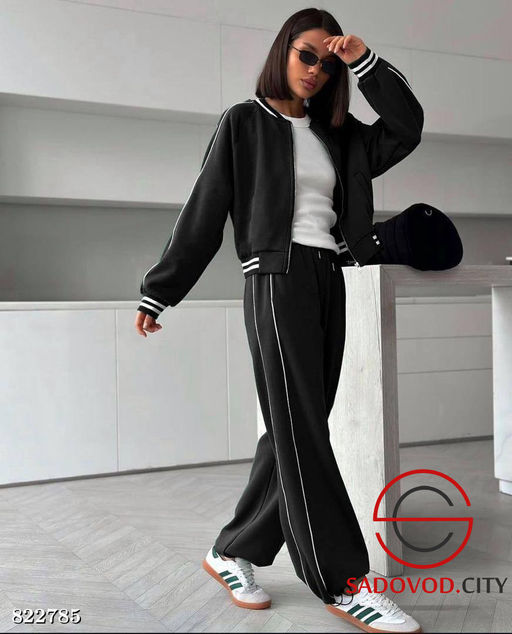 Костюм спортивный женский