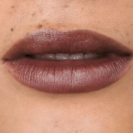 Ухаживающая помада-бальзам для губ