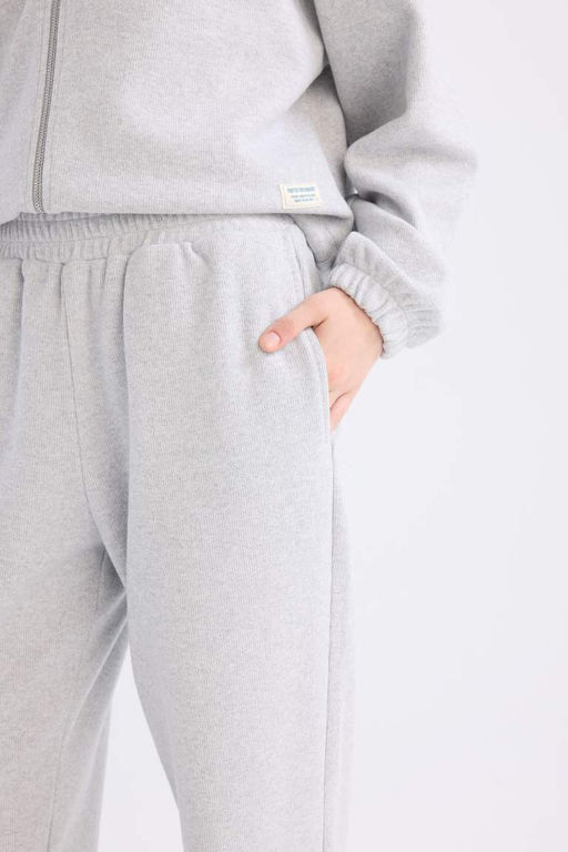 Классные базовые спортивные штаны для джоггеров с эластичными манжетами на талии - Defacto фото 5