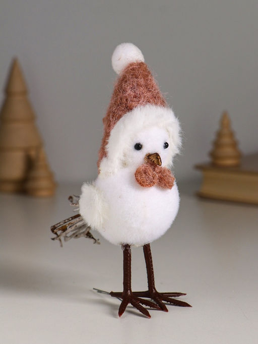 Фигурка «Белая птичка в колпаке и бабочке на веточке ели», 5.3×9.5×14 см