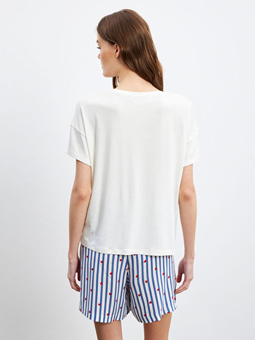 Bisiklet Yaka Bask?l? Kad?n ?ortlu Pijama Tak?m?