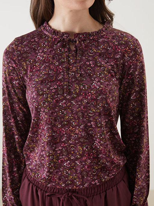 Ba?lamal? Yaka ?i?ekli Kad?n Bluz