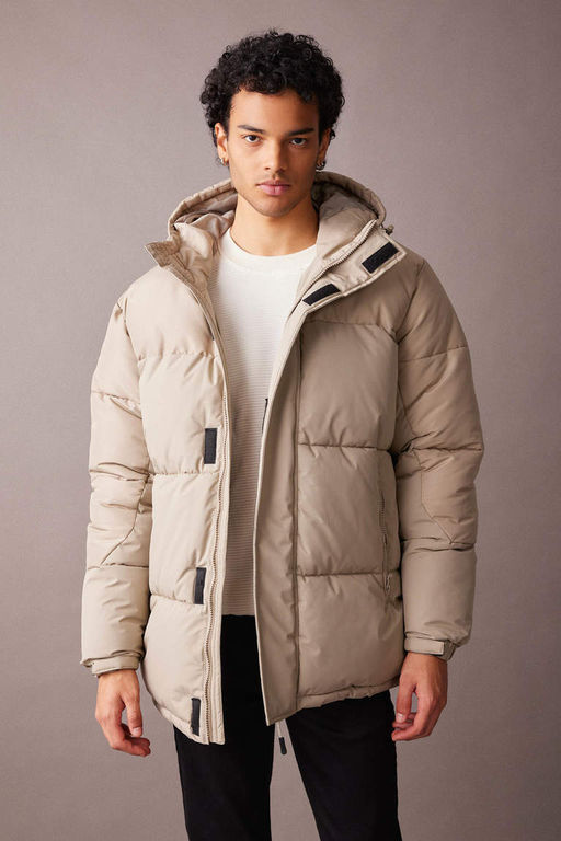 Водоотталкивающая куртка-пуховик стандартного кроя с капюшоном - Defacto фото 3