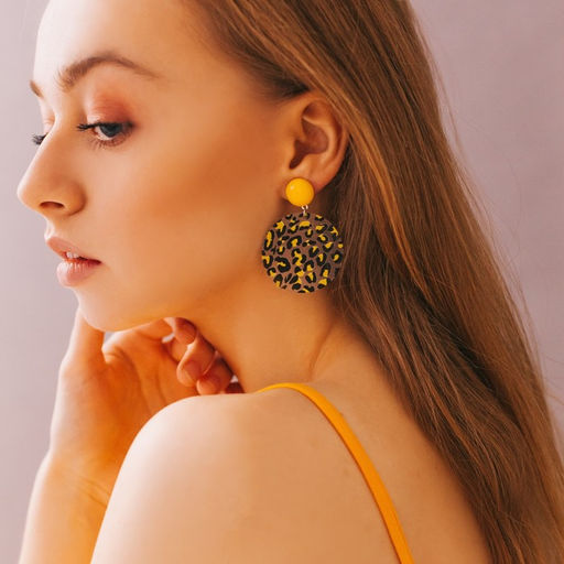 Серьги пластик Танзания круги гепард, цвет чёрно-жёлтый, d=4 - Qf фото 3