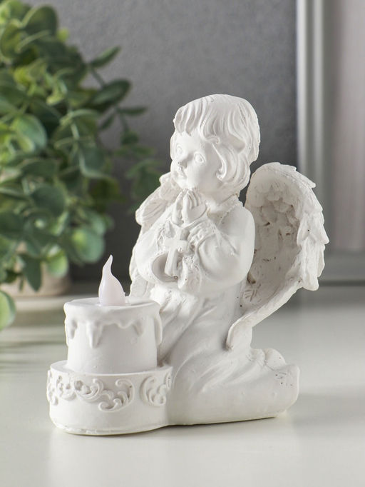 Сувенир полистоун свет "Белоснежный ангел с двухъярусным тортом" 7,7х8,5х11,5 см