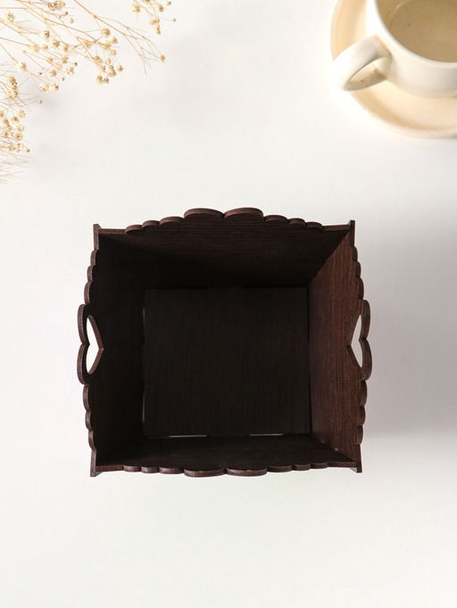 Конфетница квадратная или подставка под кулич Пасха. 10?13?13.5 см