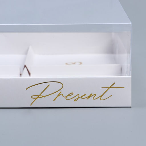 Цена за 5 шт. Коробка кондитерская для муссовых пирожных «Present», 27×17.8×6.5 см