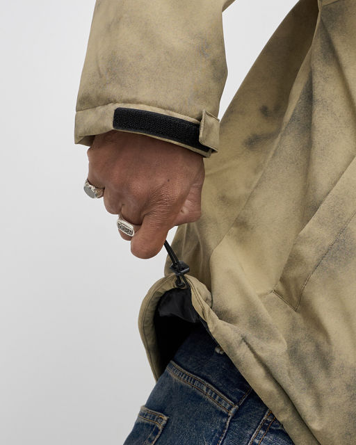 Куртка спортивная мужская весна осень бежевого цвета 25473B