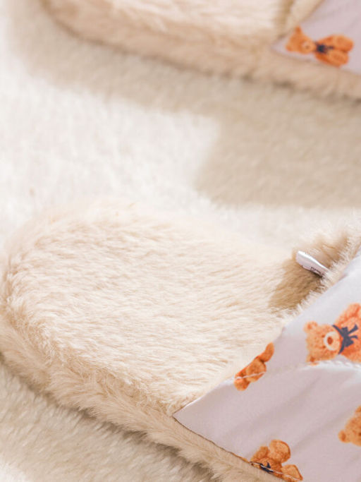 Ay? Teddy Bask?l? Kad?n Ev Terli?i