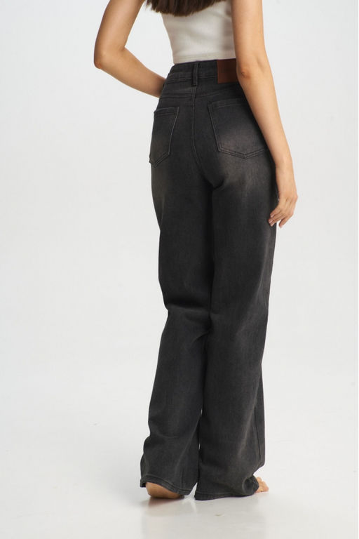 Джинсы-трубы Washed Black
