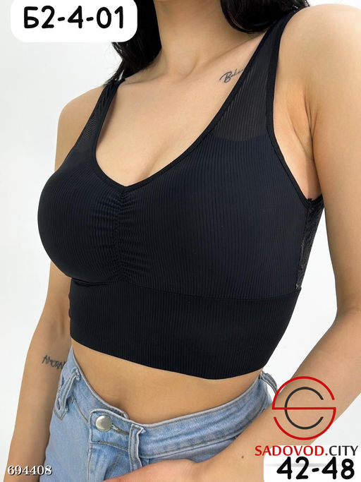 Топик женский с кружевом