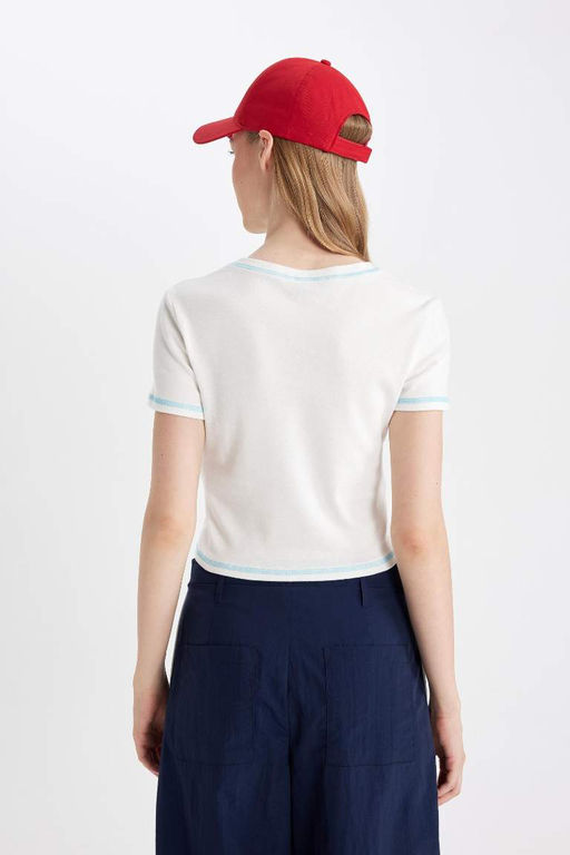 Классная футболка с коротким рукавом в рубчик с круглым вырезом и принтом - Defacto фото 9