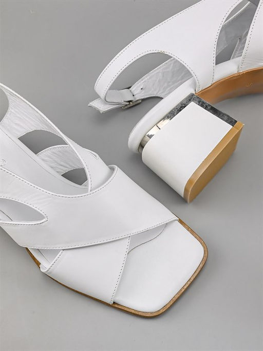 Босоножки 8166 Beyaz