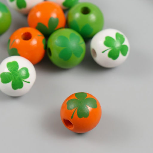 Цена за 2 шт. Бусины для творчества дерево «Клевер на шариках», набор 10 шт., d=1.6 см