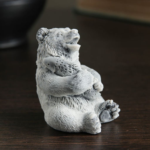 Фигурка «Медвежонок с рыбой», 6.5 см, МИКС