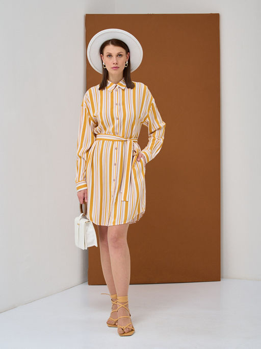 Платье-рубашка оверсайз из однотонного штапеля