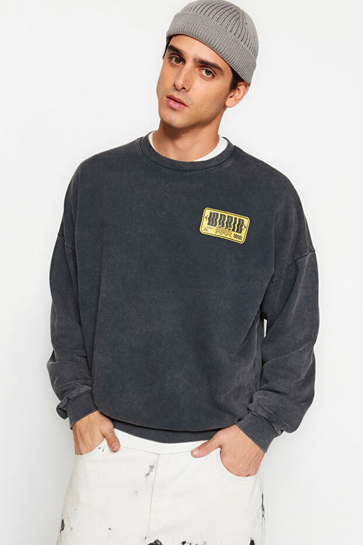 Antrasit %100 Pamuk Oversize/Geni_ Kesim Eskitme/Soluk Efektli _ardonsuz Sweatshirt TMNAW24SW00080 - Trendyolmilla фото 2