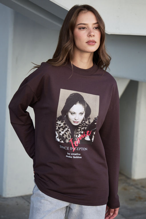 Лонгслив оверсайз с принтом