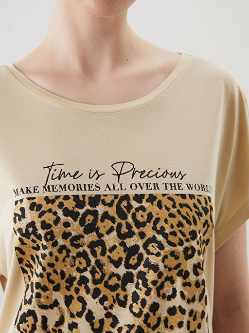 Bisiklet Yaka Bask?l? Kad?n Ti??rt