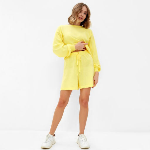 Костюм женский (джемпер, шорты) MINAKU: Casual Collection, цвет лимон, размер 50