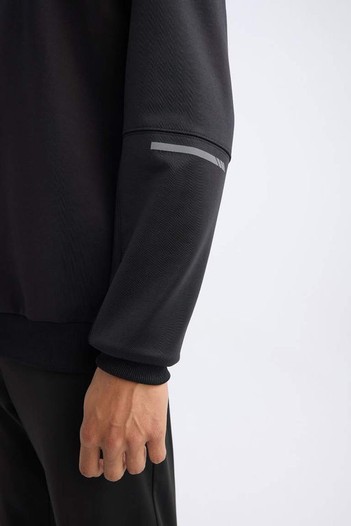 Мужской черный однотонный спортивный свитшот DeFactoFit стандартного кроя с круглым вырезом  фото 7