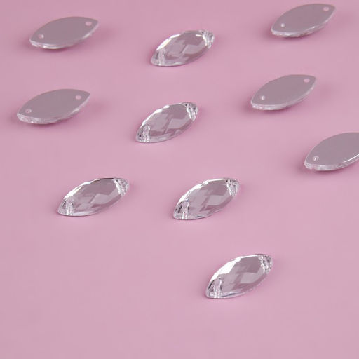 Цена за 3 шт. Стразы пришивные «Лепесток», лодочка, из органического стекла, 7×15 мм, 50 шт., белые