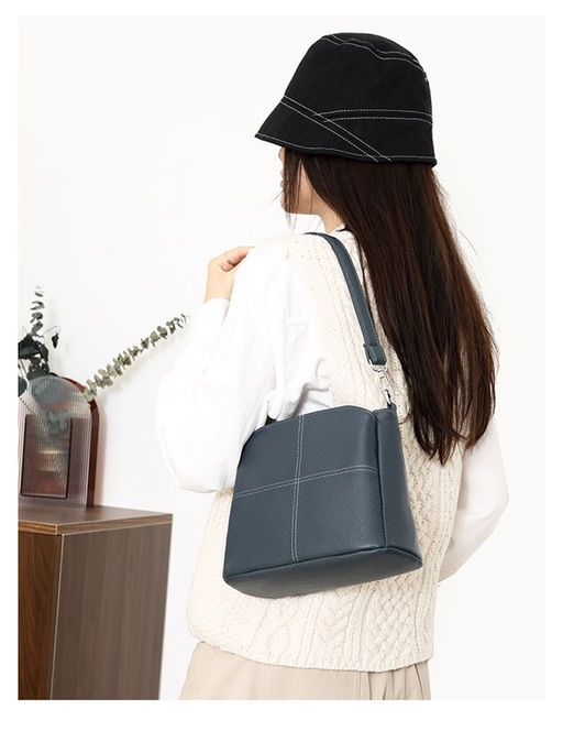 Bags Сумка женская / кожа /	 011131