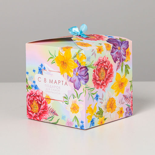 Цена за 2 шт. Коробка подарочная складная, упаковка, «8 марта», 12×12×12 см