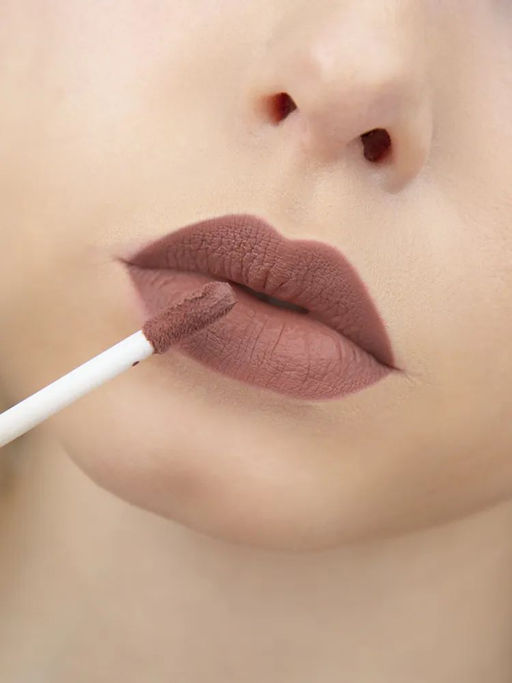 Luxvisage Блеск для губ PIN-UP Матовый эффект № 09 ICED COFFEE ( коричневый)