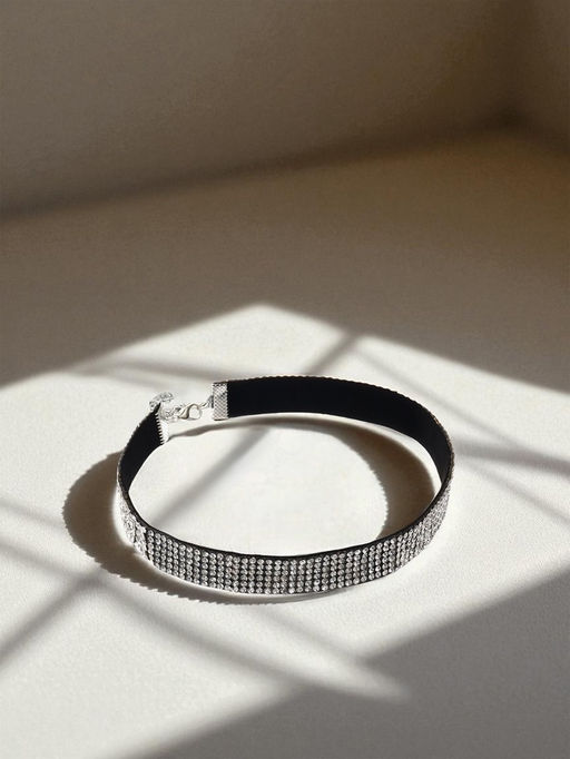 Чокер Грация искр, тонкий, цвет черно-серебряный, L=30 см