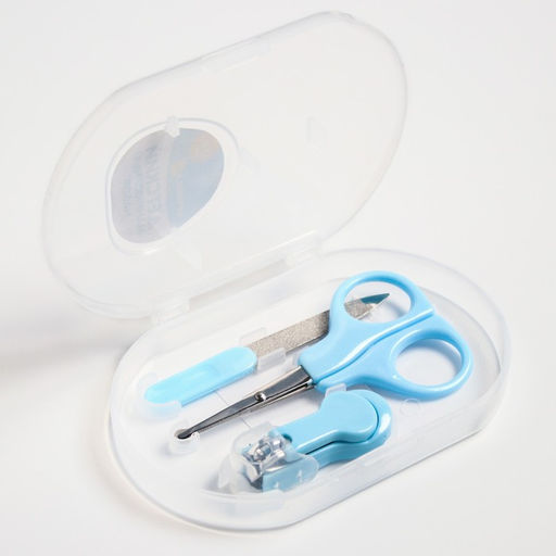 Детский маникюрный набор: ножницы, книпсер, пилка, голубой