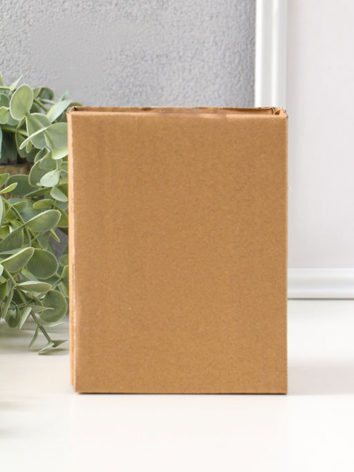 Фигурка полистоун Зайка в жёлтом платьице, с розовым сердечком, 12.5 см