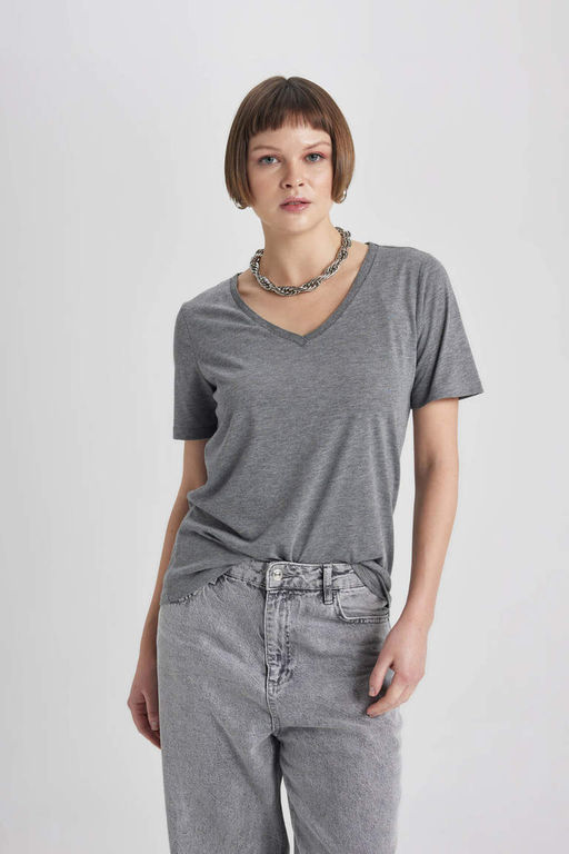 Футболка стандартного кроя с V-образным вырезом и короткими рукавами - Defacto фото 4