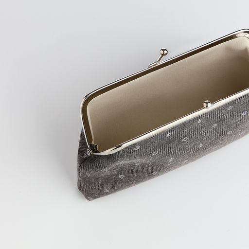 Косметичка женская на фермуаре, маленькая, с принтом Корона, серая - Simaland фото 3