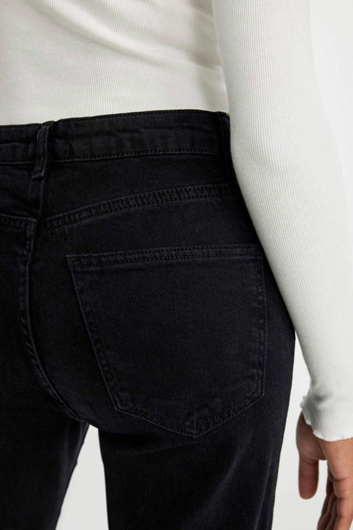 Lina Mom Fit Высокая удобная посадка Легкие брюки с тонкой талией длиной до щиколотки Джинсовые брюки - Defacto фото 6